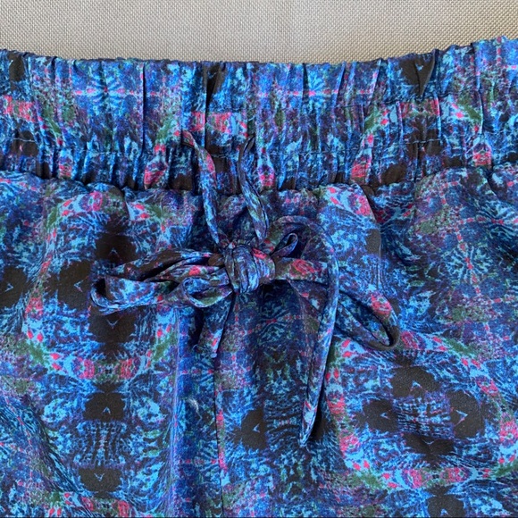 Forever 21 Summer Shorts - Picture 3 of 8